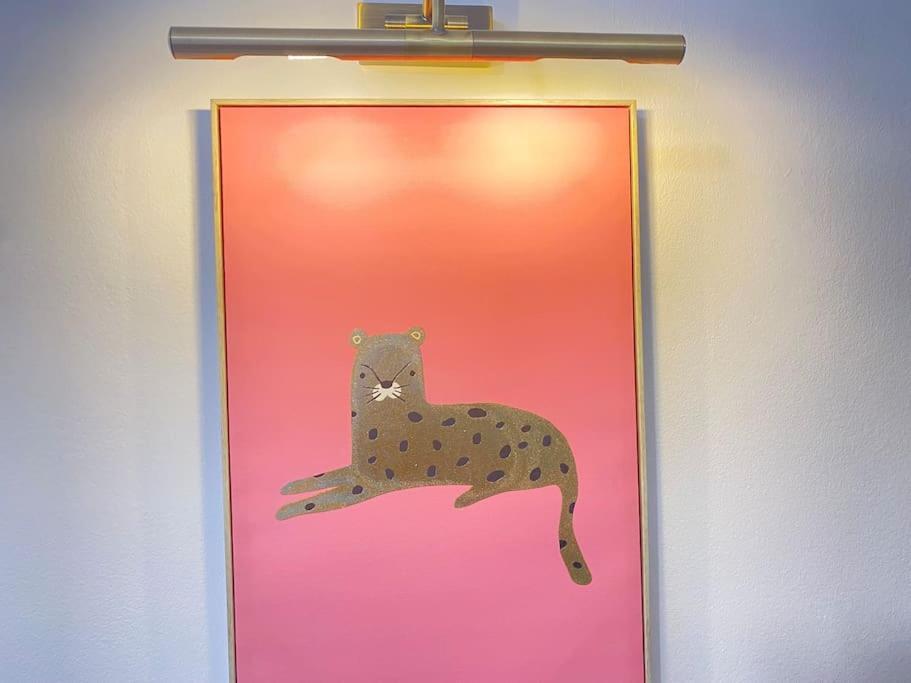 The Spotted Cat… London!公寓 外观 照片